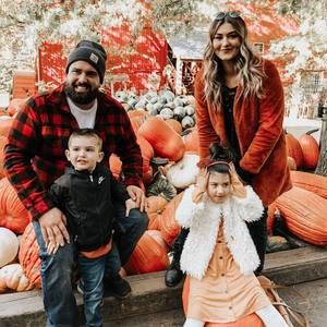 Meet your Posher, Cassandra